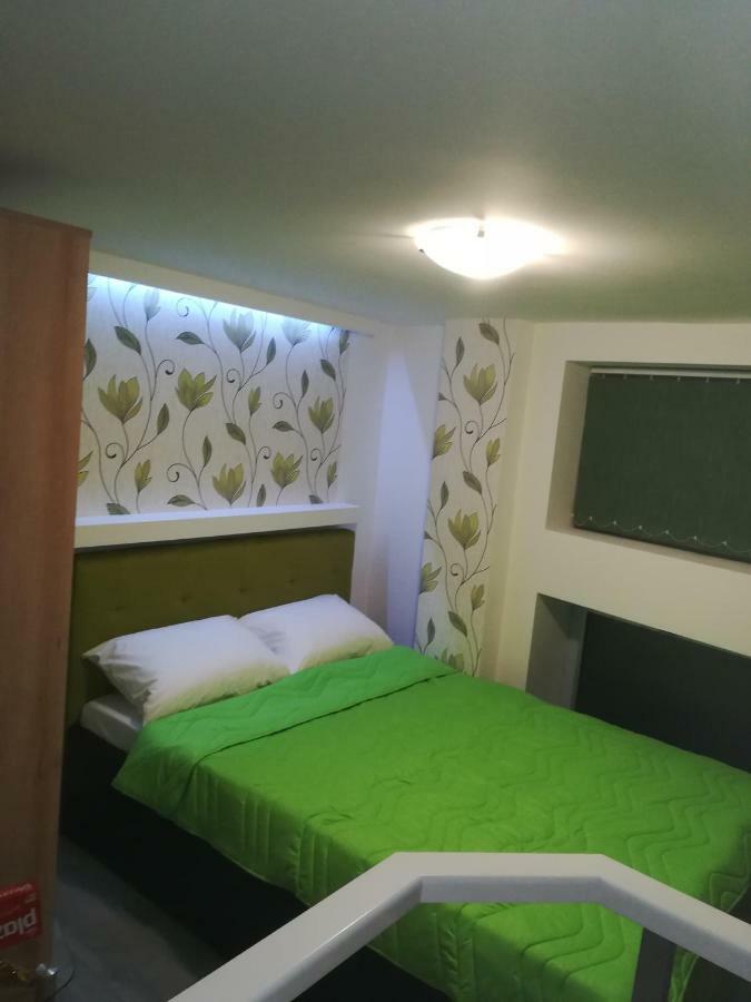 Classy And Cozy - Parking - 3 Beds - Near Center Νόβι Σαντ Εξωτερικό φωτογραφία