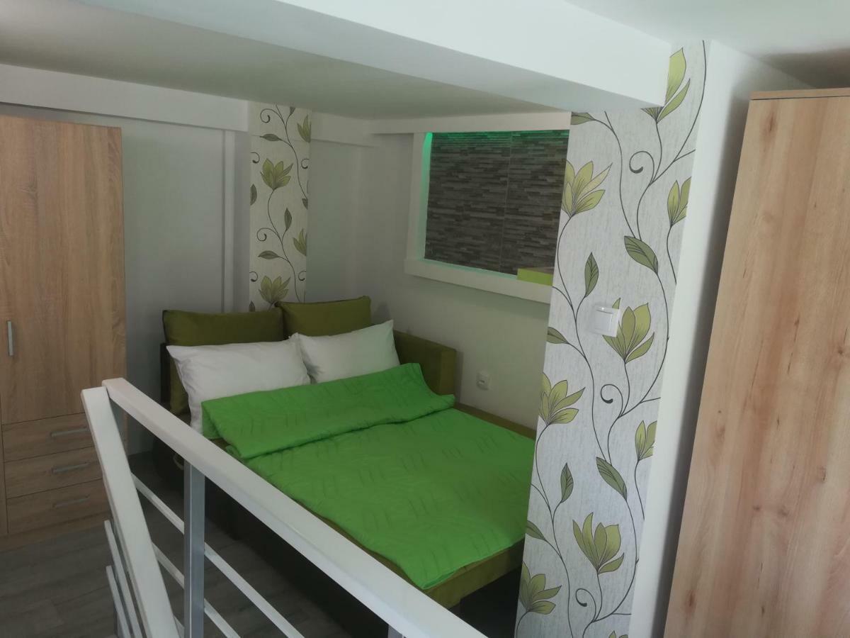 Classy And Cozy - Parking - 3 Beds - Near Center Νόβι Σαντ Εξωτερικό φωτογραφία